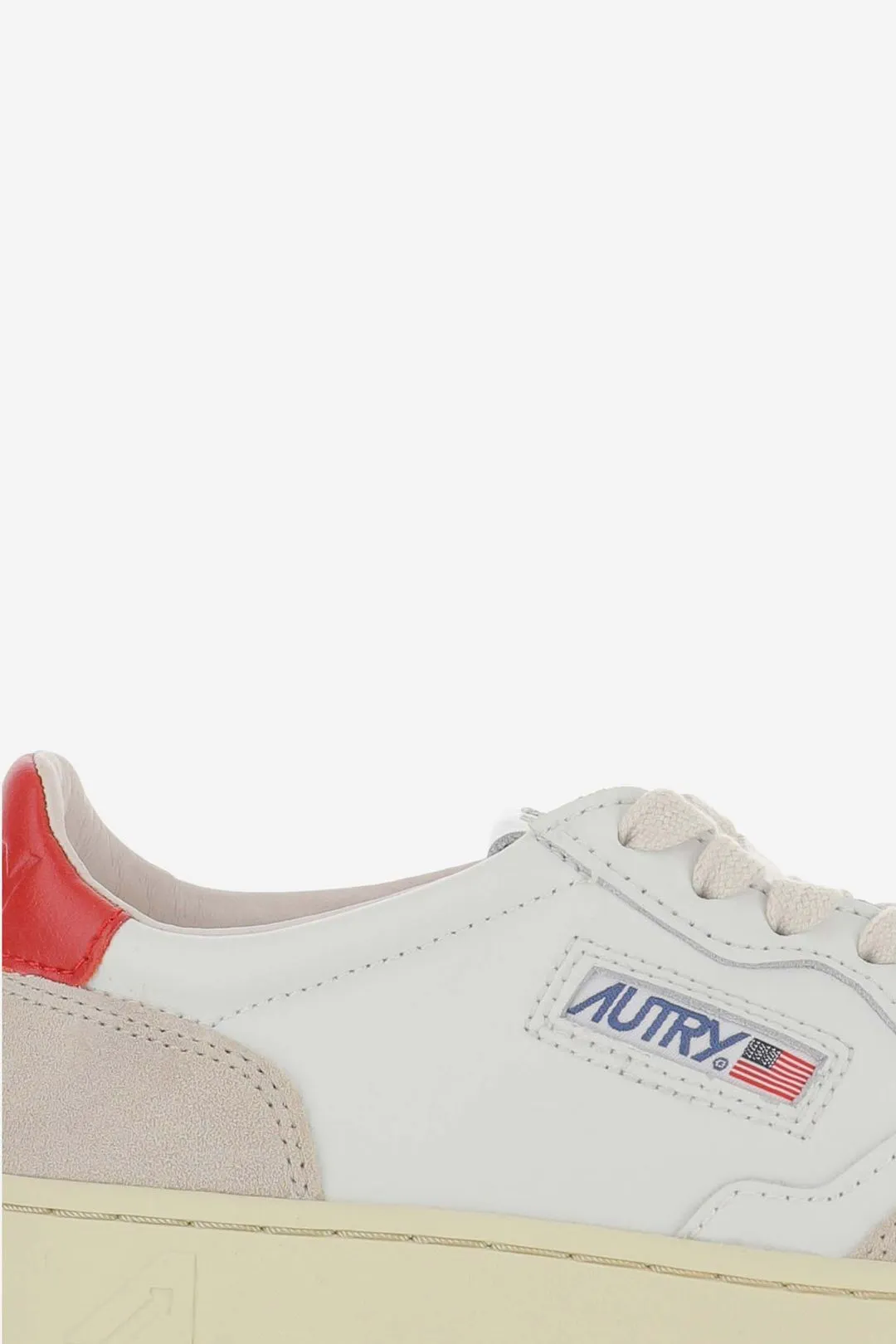 Autry Logo Patch Low-Top Sneakers