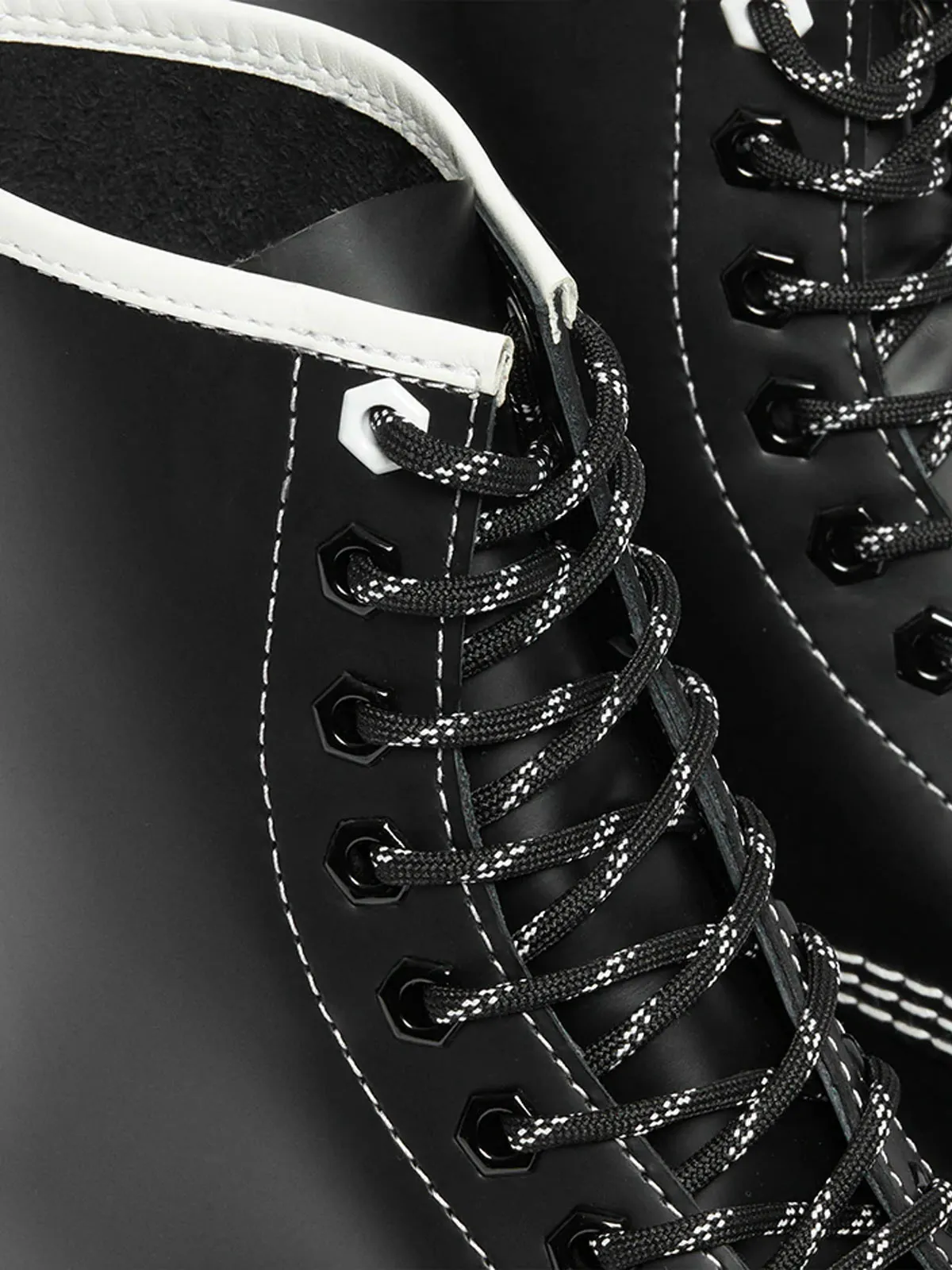 Dr. Martens 1460 Disrupt Combat Boots