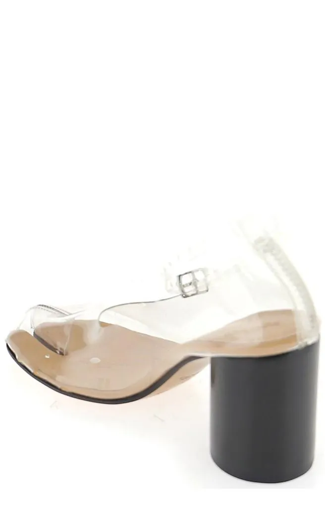 Maison Margiela Tabi Mary Jane Pumps