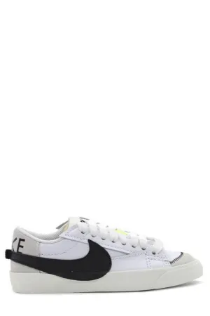 Nike Blazer Low 77 Jumbo Sneakers