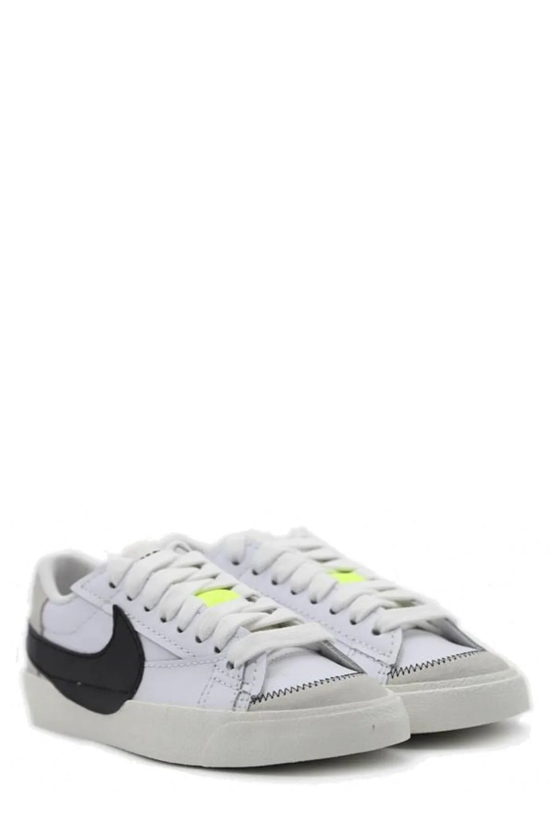 Nike Blazer Low 77 Jumbo Sneakers