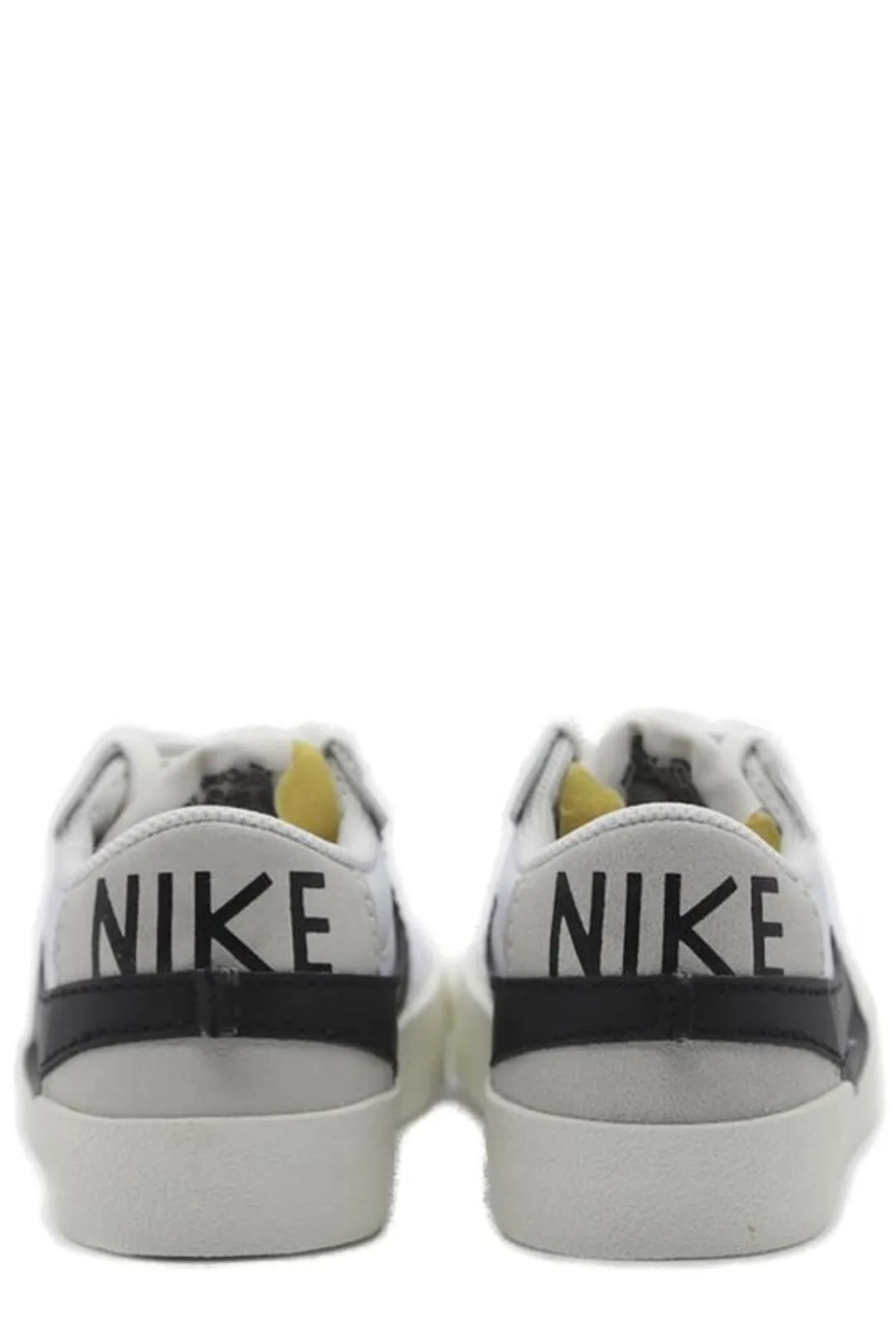 Nike Blazer Low 77 Jumbo Sneakers