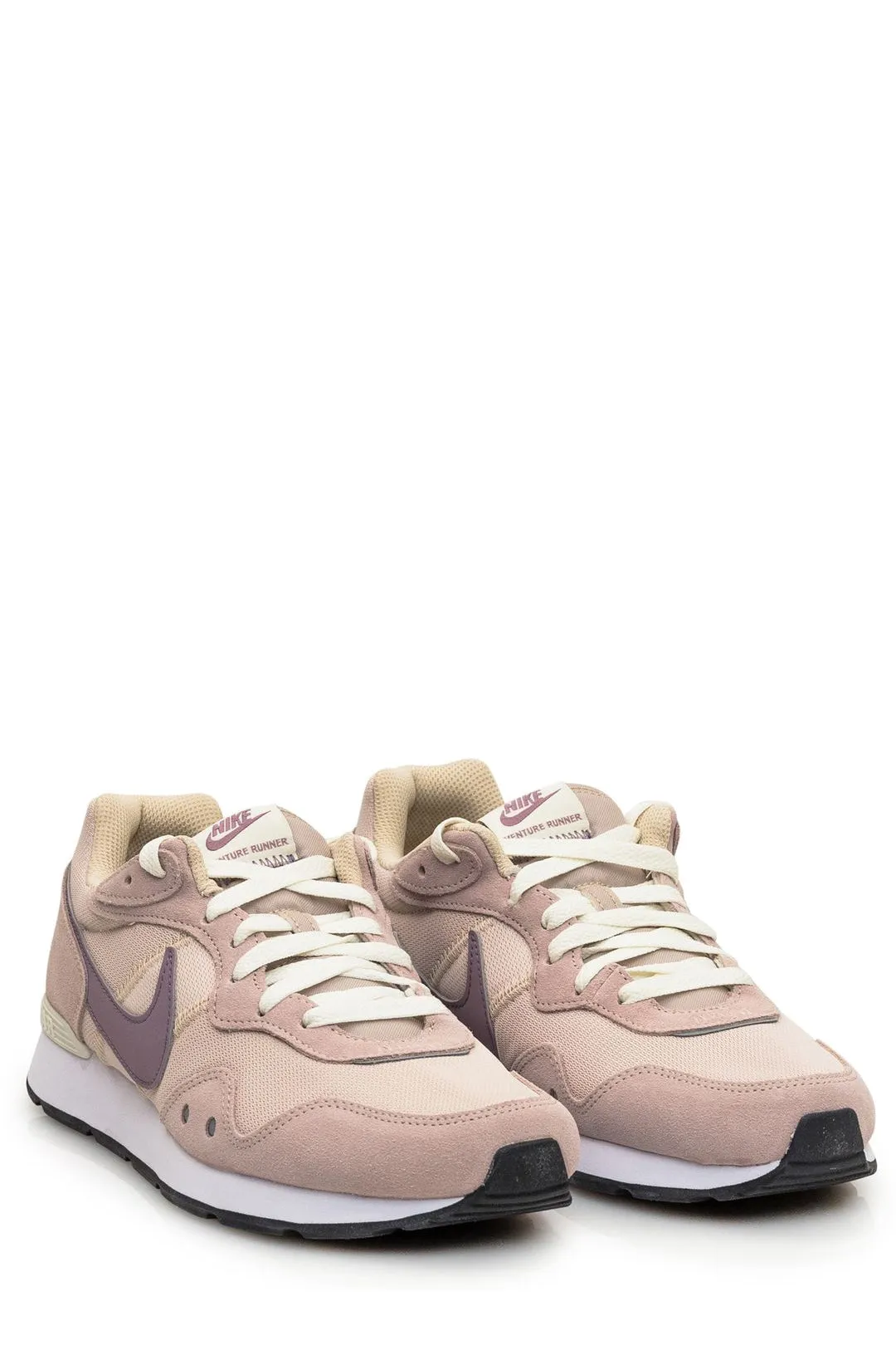 Nike Venture Runner Lace-Up Sneakers