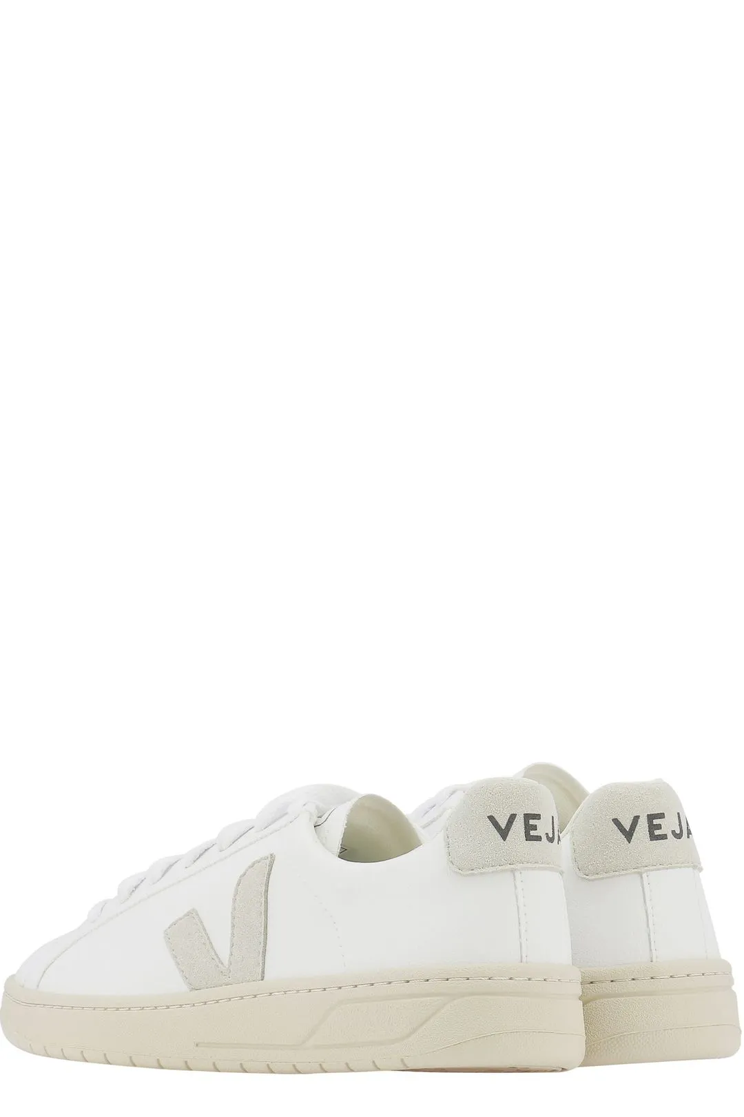Veja Logo Detailed Low-Top Sneakers