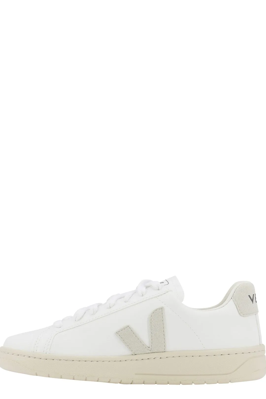 Veja Logo Detailed Low-Top Sneakers